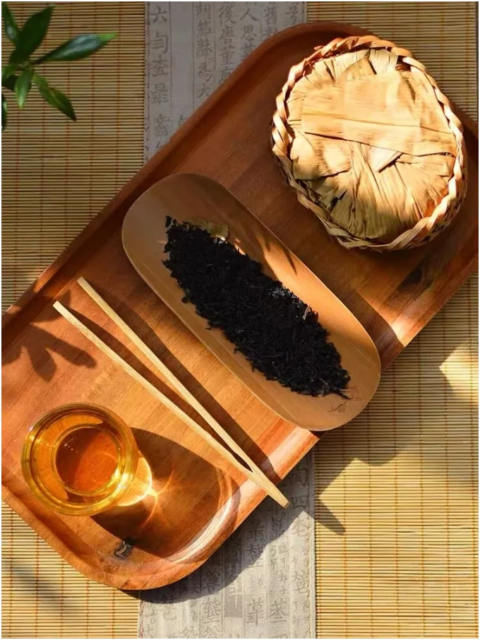 Ancha bamboo basket and tea cup photographed from above