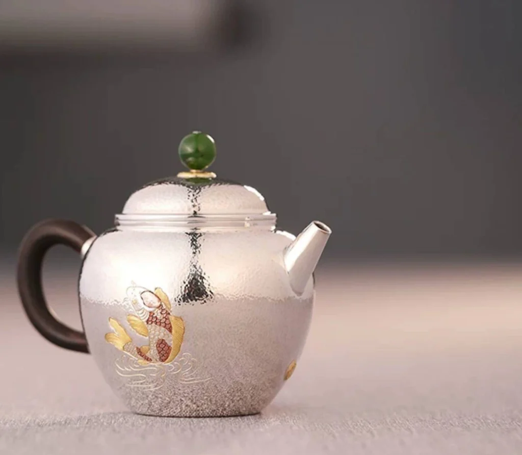 团圆刻花鲤鱼手工9999纯银泡茶壶|200毫升 — 反面