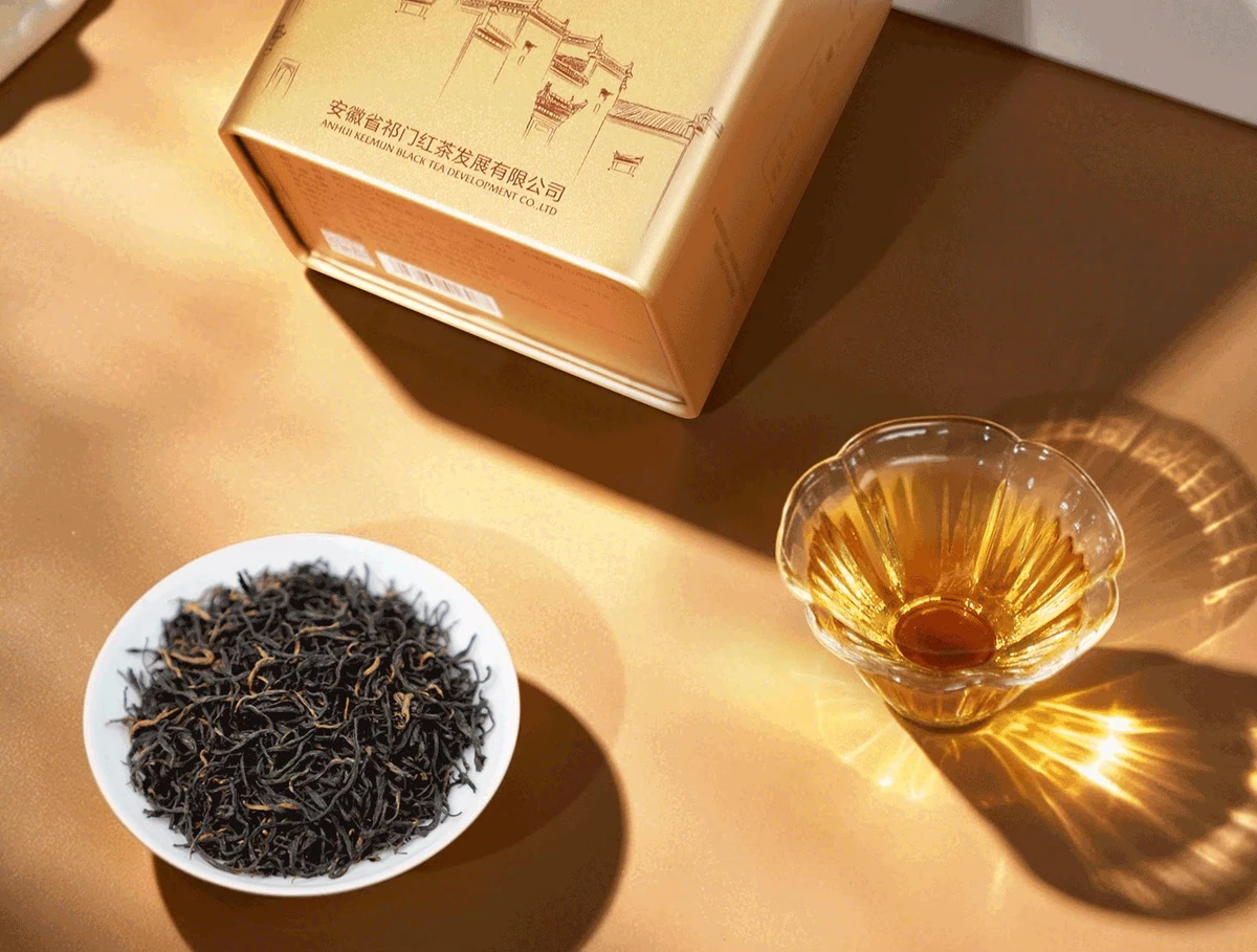 Tianzhihong Classic Maofeng Square Tin — Additional product photograph