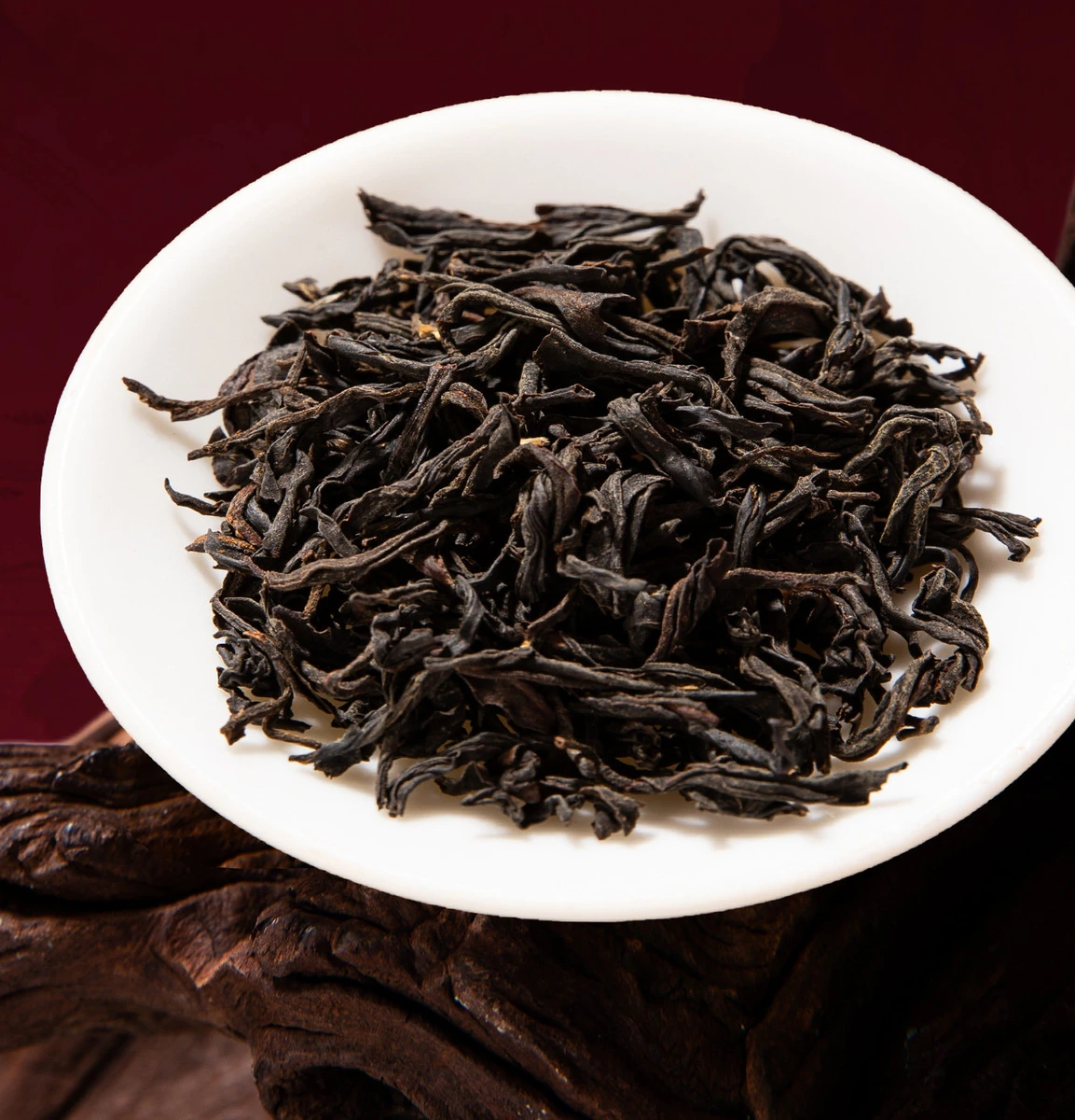 Zheng Shan Tang Han Fen Black Tea, 150g Gift Box — Dry leaves